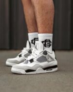Jordan Retro 4